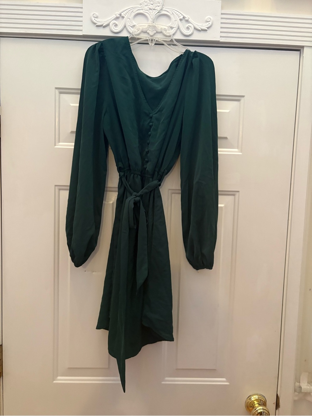 Women’s Emerald Green Long Sleeve Belted Dress